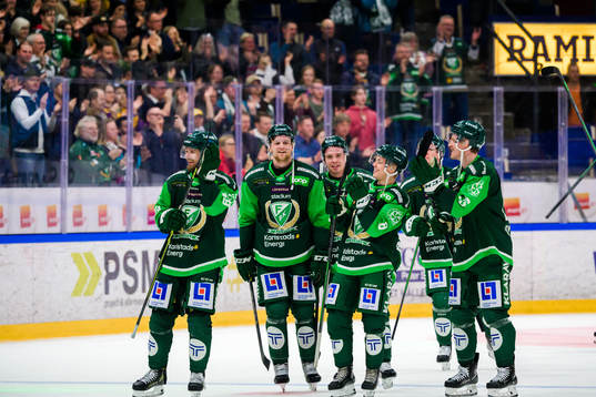 Färjestads Linus Johansson, Adam Ginning, Oscar Lawner,