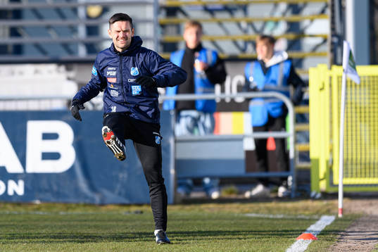 Norrbys Ivo Dominik Pekalski före fotbollsmatchen i