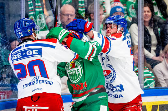 Oskarshamns Hynek Zohorna och Kim Rosdahl i bråk med