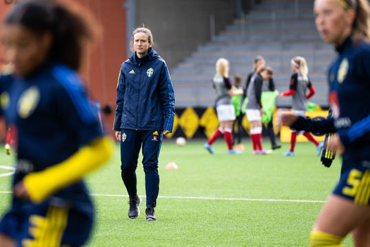 Sveriges analytiker Moa Hedell
