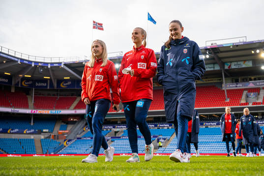 Thea Bjelde, Nora Eide Lie and Vilde Hasund of Norway ahead of the FIFA Women's World Cup Qualifier football match between Norway and Poland on April 12, 2022 in Oslo. 