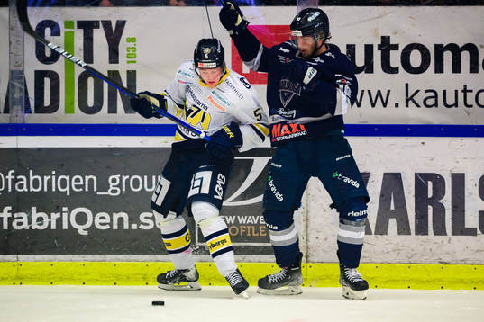 s Victor Sjöholm och Karlskogas David Lilja