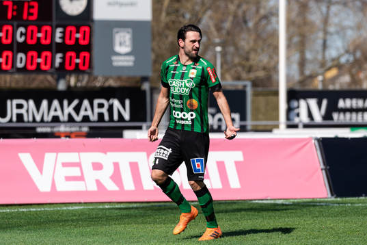 Varbergs Oliver Stanisic jublar