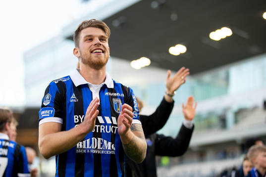 Sirius Marcus Mathisen jublar