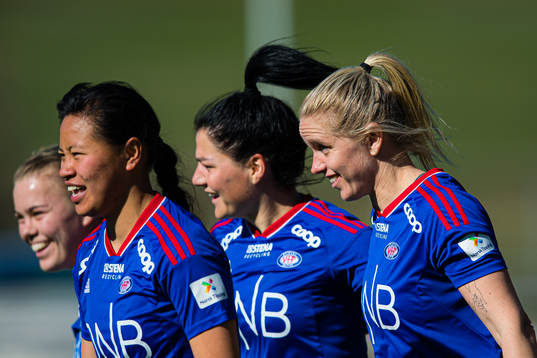 Elise Hove Thorsnes of Vålerenga celebrates after scoring the 0-1 goal