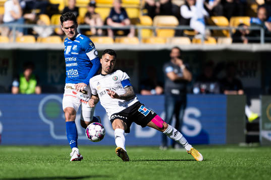 Norrbys Ivo Dominik Pekalski och Örebros Jiloan Hamad