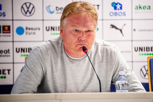 Helsingborgs tränare Jörgen Lennartsson på en presskonferens