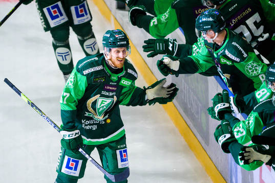 Färjestads Pontus Widerström jublar