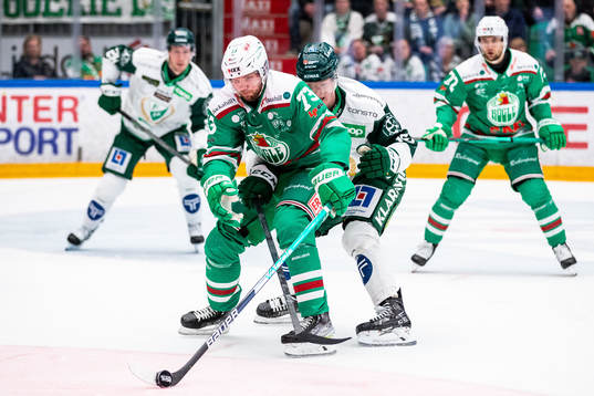 Rögles Valtteri Kemiläinen och Färjestads Gustav Rydahl