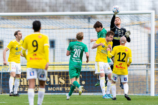 Falkenbergs målvakt Tim Erlandsson