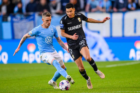Malmö FFs Sören Rieks och IFK Göteborgs Alexander Jallow