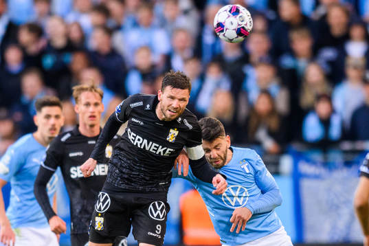 IFK Göteborgs Marcus Berg och Malmö FFs Sören Rieks