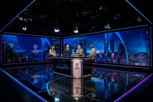 Vicki Blommé, Gusten Dahlin, Kim Källström och Henok