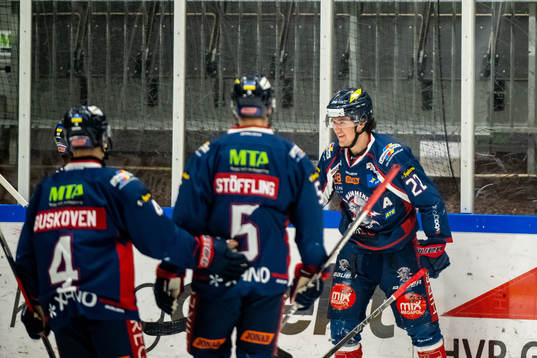 Halmstads Victor Gagic jublar