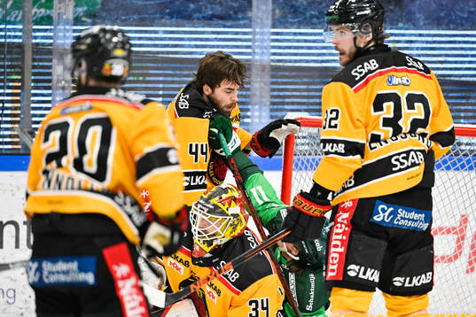 Luleås Jonathan Andersson och Färjestads Joakim Nygård