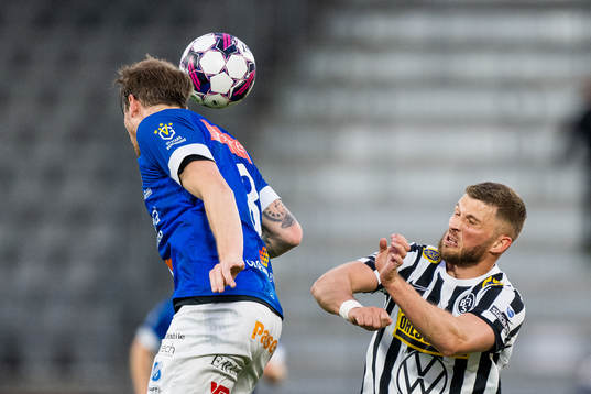 Norrbys Nicklas Savolainen och Landskronas Erik Pärsson