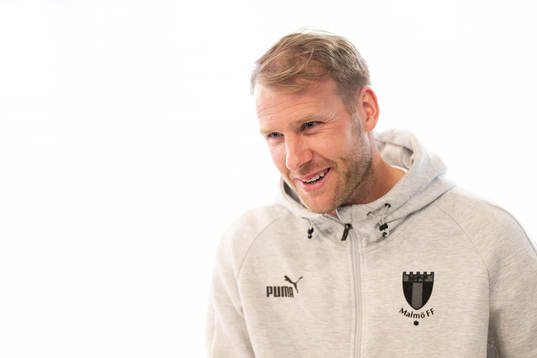 Malmö FFs Ola Toivonen  i mixade zonen