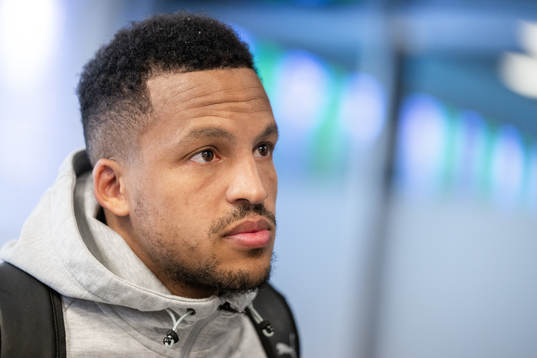 Malmö FFs Martin Olsson i mixade zonen