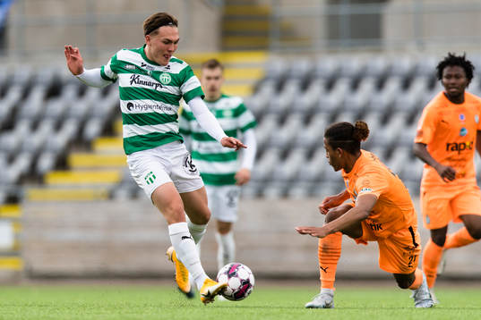 Västerås Miguel Sandberg och AFC Eskilstunas Mikael