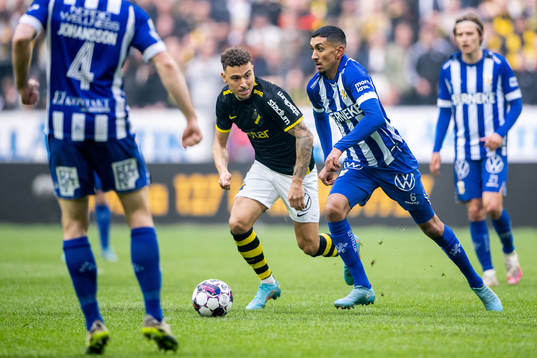 s Jordan Larsson och IFK Göteborgs Amir Al-Ammari