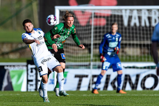 Sirius Edi Sylisufay och Varbergs Hampus Zachrisson