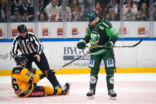 Luleås Pontus Andreasson och Färjestads Pontus Widerström
