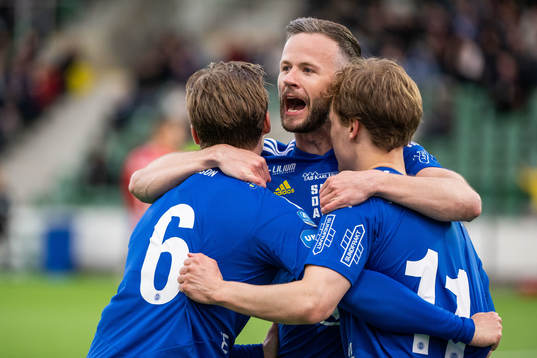 Sundsvalls Robert Lundström jublar