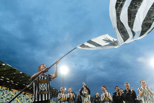 Landskronas Linus R Olsson jublar