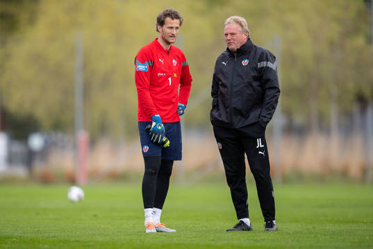 Målvakt Anders Lindegaard och tränare Jörgen Lennartsson