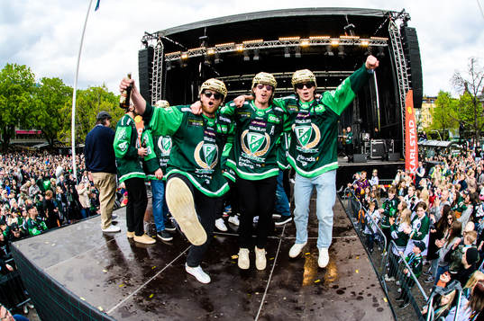 Färjestads Adam Ginning, Joakim Nygård och Albert