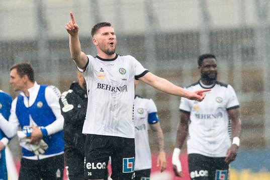 Örebros Axel Oskar Andrésson jublar
