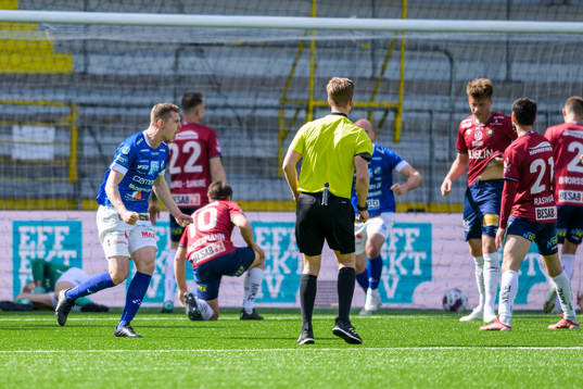 Norrbys Fredrik Lundgren jublar efter 1-1