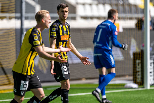 Häckens Gustav Berggren och Alexander Jeremejeff