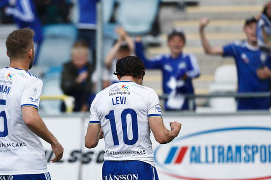 IFK Norrköpings Jonathan Levi jublar