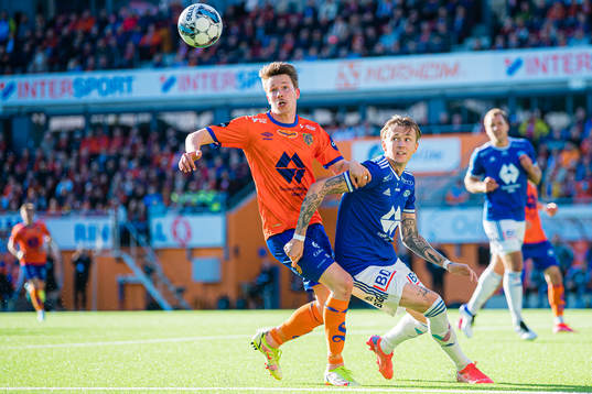 Kristoffer Ødemarksbakken of Aalesund and Birk Risa of