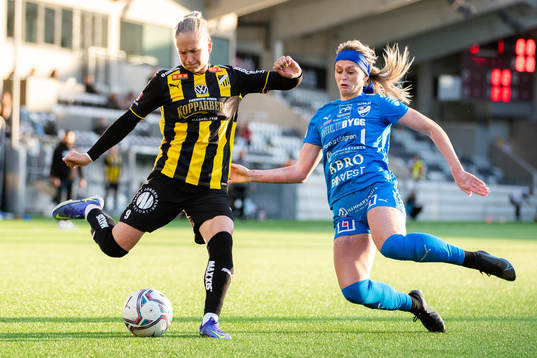 Häckens Filippa Curmark och Kalmars Alyssa Mae Walker i
