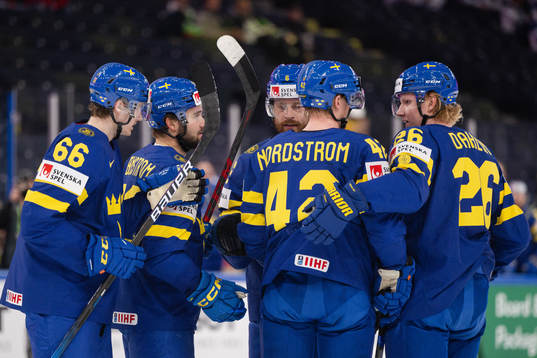 Nils Åman , Emil Bemström  Adam Larsson , Joakim