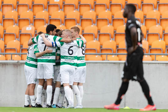 Västerås spelare jublar