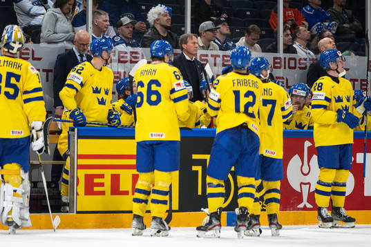 Assistant coach Markus Åkerblom, head coach Johan