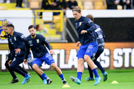 IFK Göteborgs Johan Bångsbo innan fotbollsmatchen i