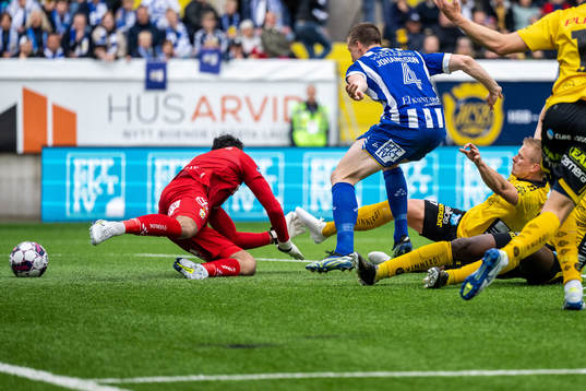 Elfsborgs Per Frick gör 1-0