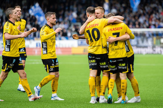 Elfsborgs spelare jublar