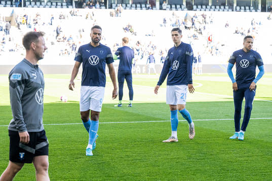 Malmö FFs Isaac Kiese Thelin, Dennis Hadzikadunic och