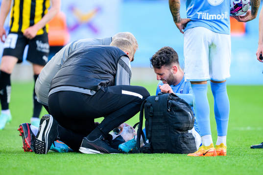 Malmö FFs Erdal Rakip har ont