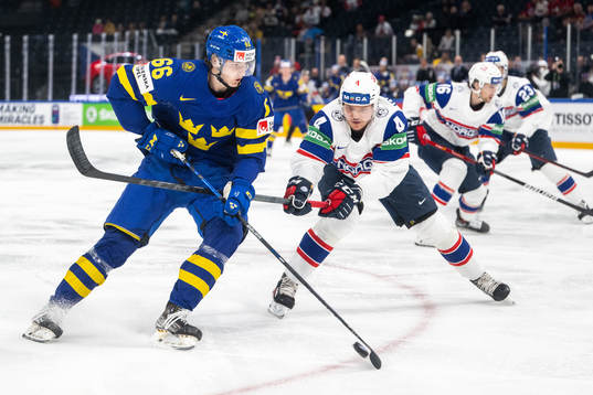 Nils Åman of Sweden and Johannes Johannesen of Norway