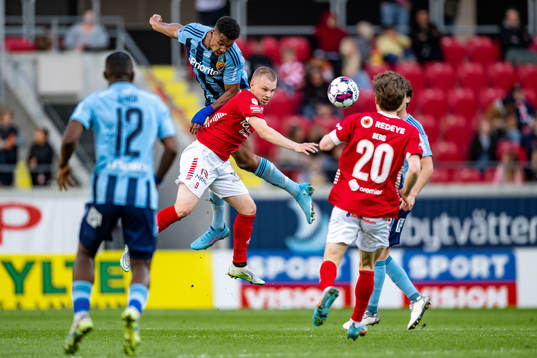 Djurgårdens Isak Hien och Kalmars Isak Jansson
