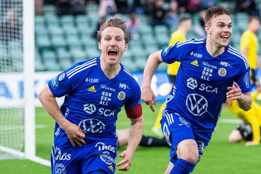 Sundsvalls Daniel Stensson jublar