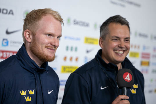 Video coach Adam Almqvist and assistant coach Tomas Montén
