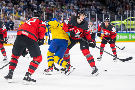 Emil Bemström of Sweden and Ryan Graves of Canada