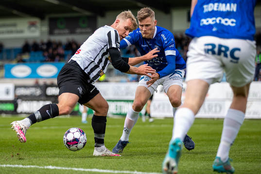 Landskronas Linus R Olsson och Trelleborgs Nicolas Mortensen